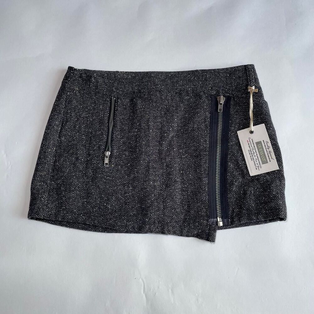 Guess Women's Grey and Black Skirt